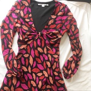 Diane von Furstenberg lips print dress